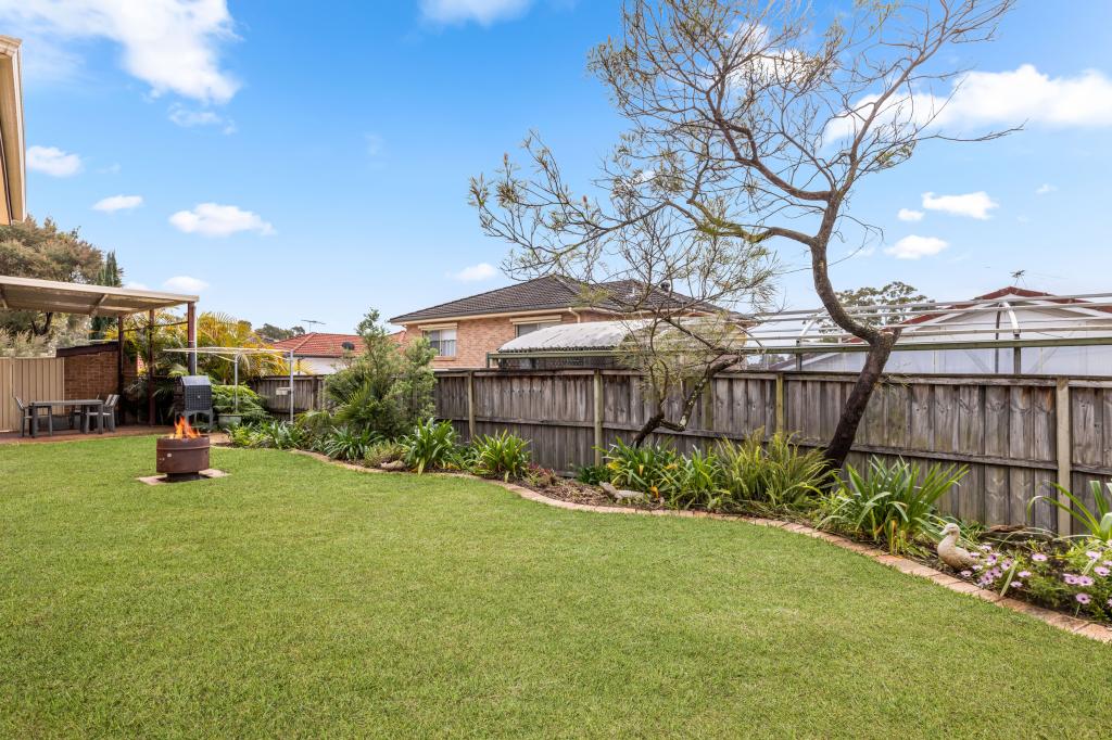 1/24 Arnold Pl, Menai, NSW 2234