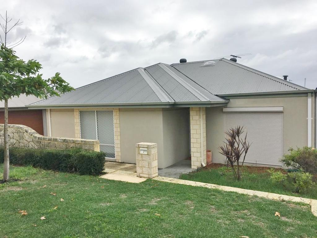 1/87 Shreeve Rd, Canning Vale, WA 6155