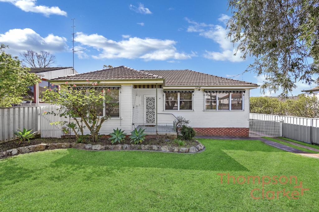 31 Weblands St, Rutherford, NSW 2320