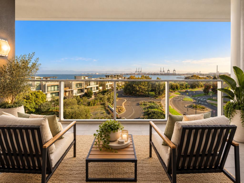 303/159 Beach St, Port Melbourne, VIC 3207