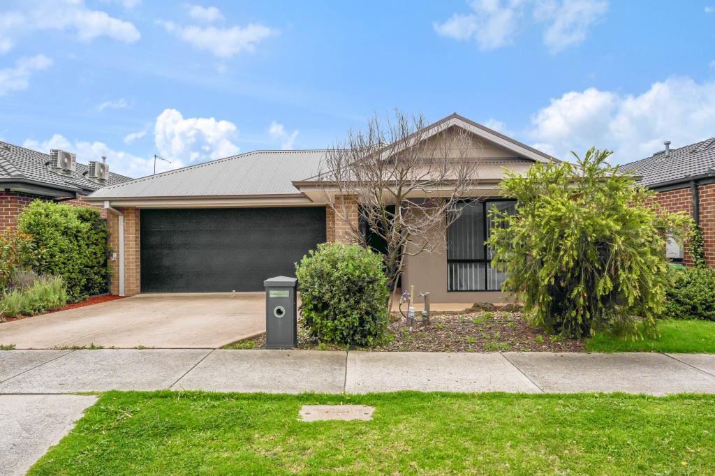 17 Verve Cct, Cranbourne West, VIC 3977