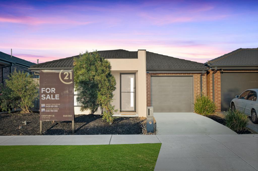 6 AKRAM WAY, ROCKBANK, VIC 3335
