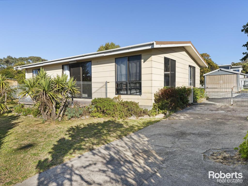 2 Beattie Ave, Bicheno, TAS 7215