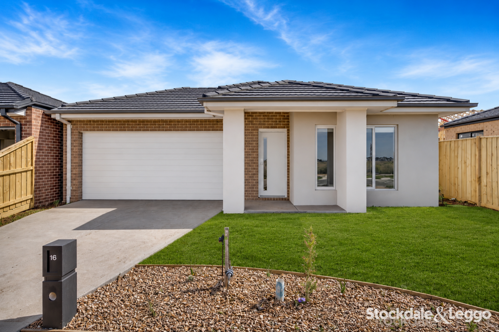 16 Courtenay Prom, Fraser Rise, VIC 3336