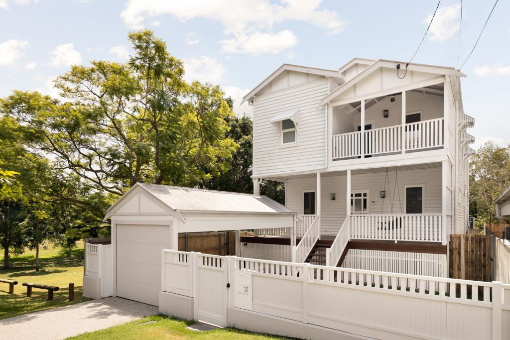 31 Newbery St, Newmarket, QLD 4051