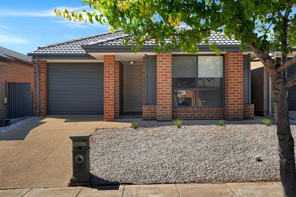 19 Poole St, Gawler East, SA 5118