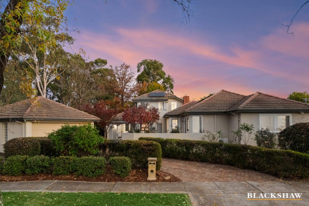 8 Ewart St, Yarralumla, ACT 2600