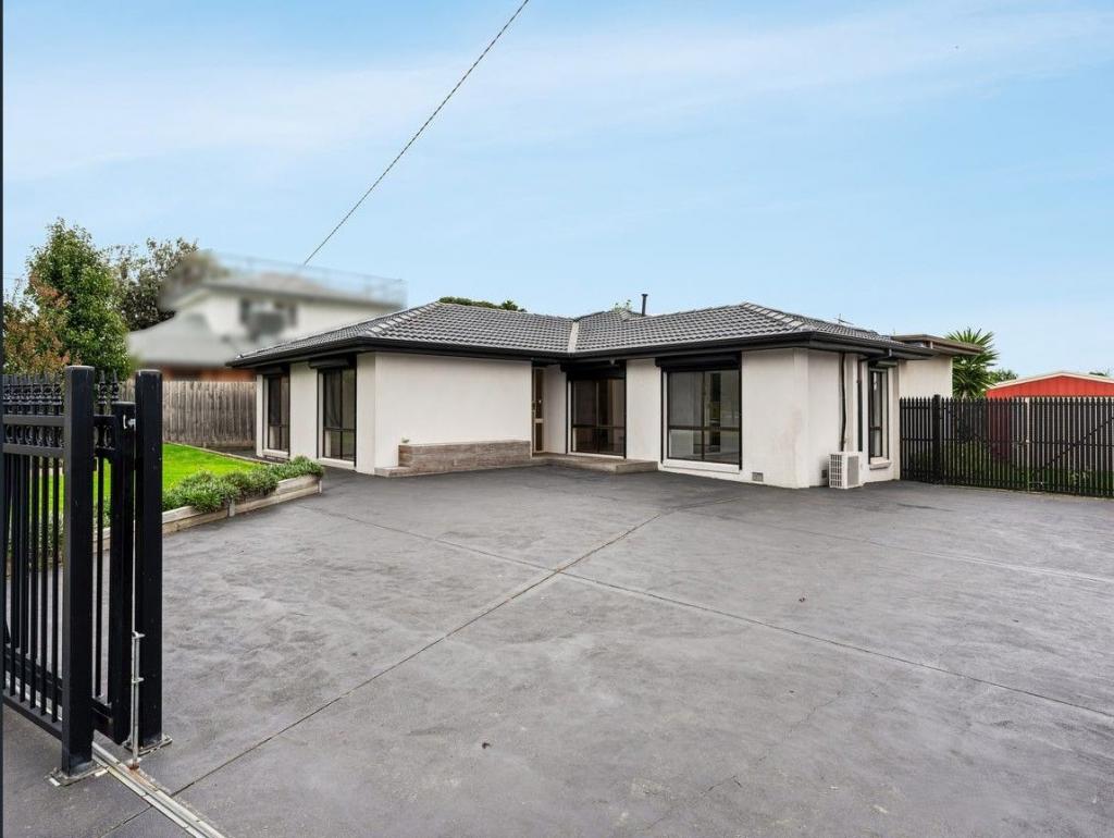 29 Luscombe Ave, Carrum Downs, VIC 3201