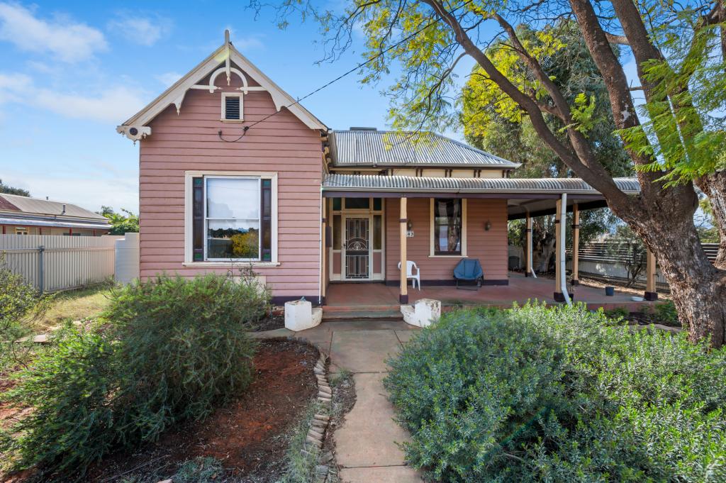 243 Burt St, Victory Heights, WA 6432