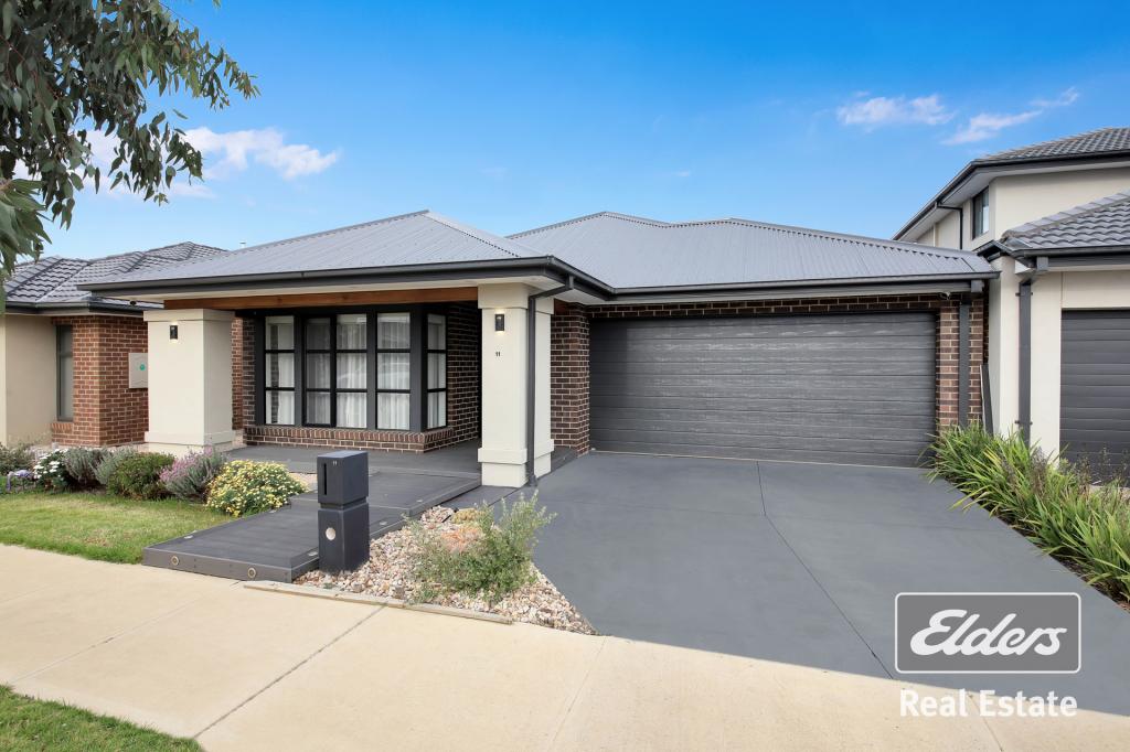 11 ICONIC DR, TARNEIT, VIC 3029