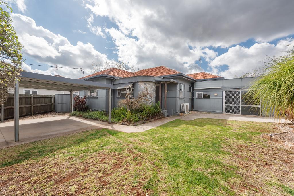 6A BOTHWELL ST, NEWTOWN, QLD 4350