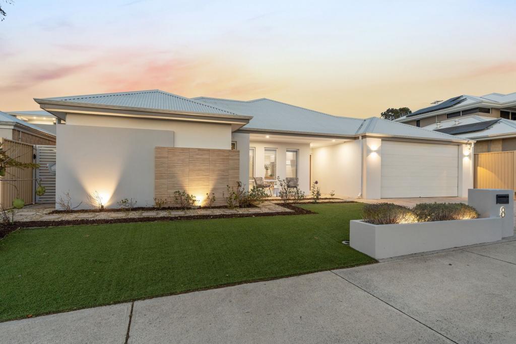 8 Jayes Rd, Piara Waters, WA 6112