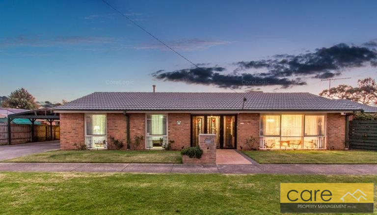 1 JAMBE CT, HAMPTON PARK, VIC 3976