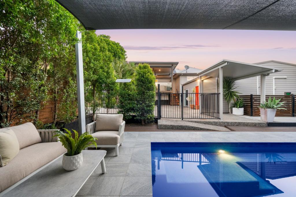 2 Frankit St, Wavell Heights, QLD 4012