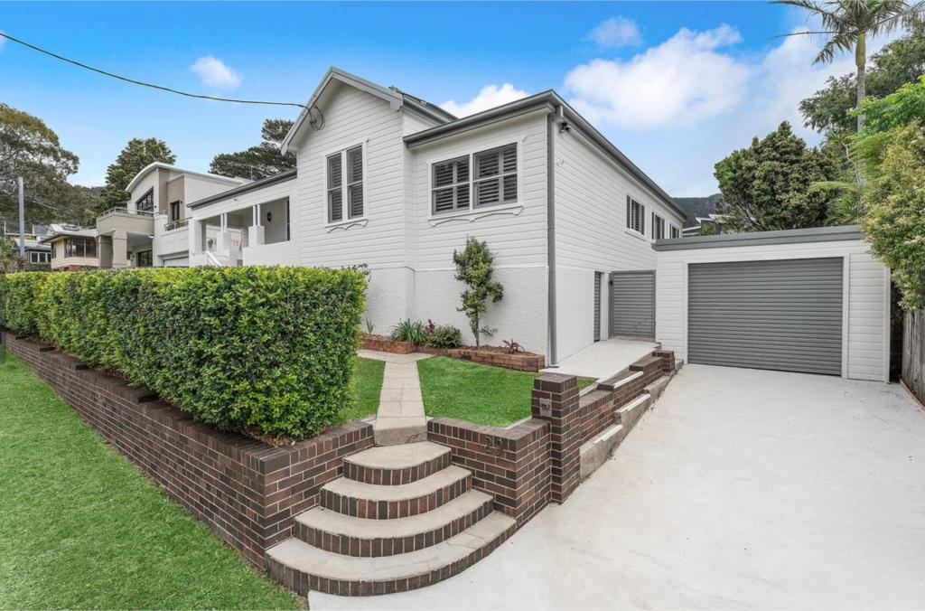 29 The Lookout, Thirroul, NSW 2515
