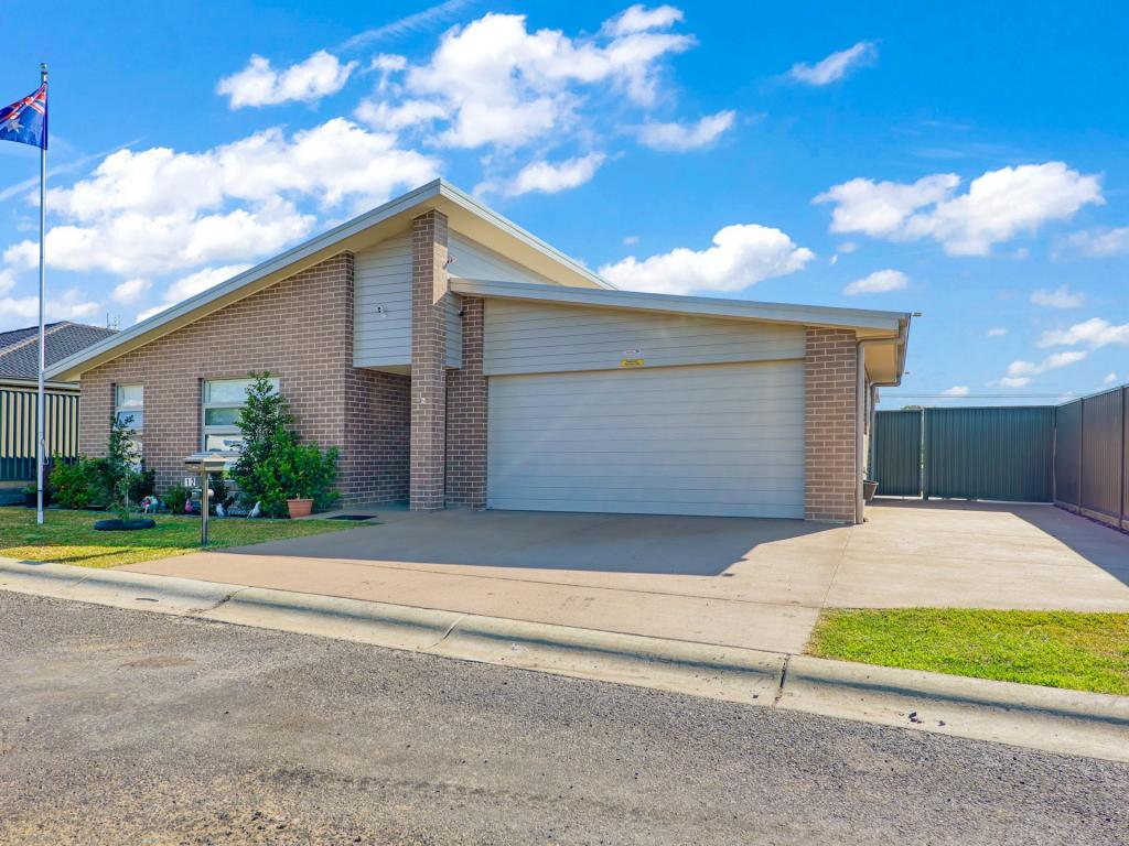 12 Maitland Lane, Cessnock, NSW 2325