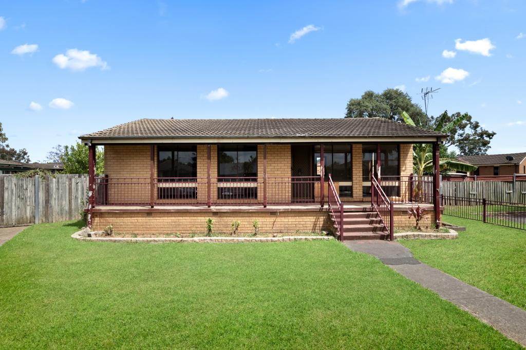 7 Coonong Way, Airds, NSW 2560