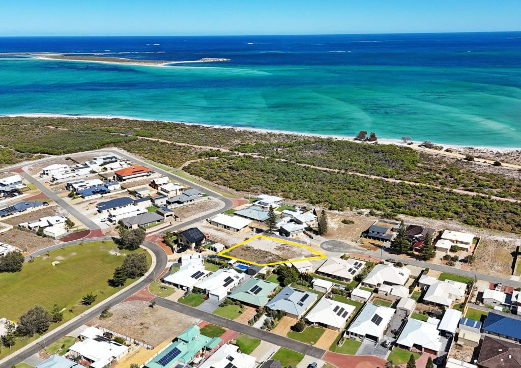 25 Coubrough Pl, Jurien Bay, WA 6516