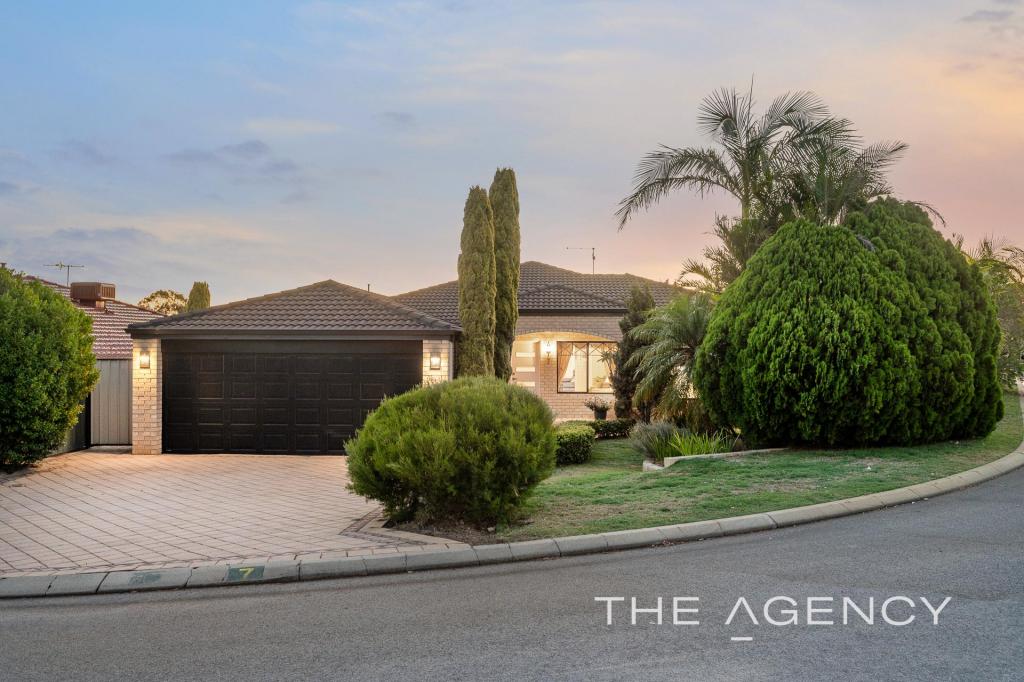 7 Kerlin Way, Carramar, WA 6031