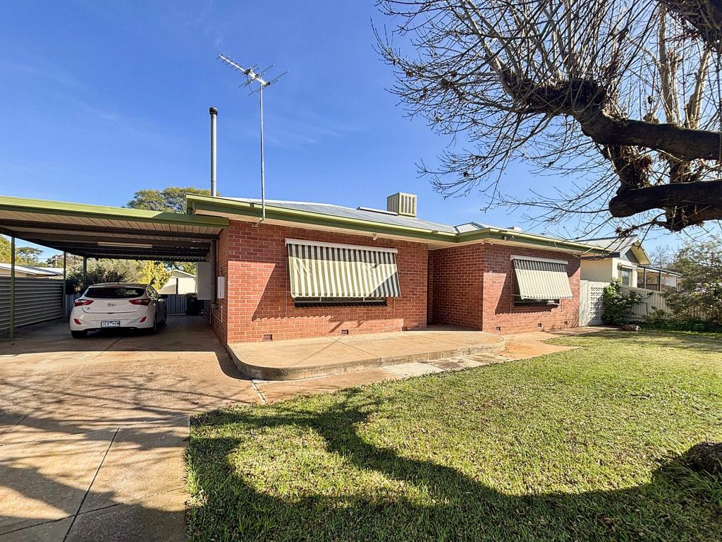 38 Neilpo St, Dareton, NSW 2717