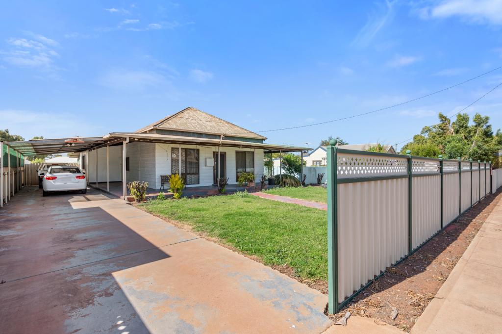 43 Balfour St, South Kalgoorlie, WA 6430