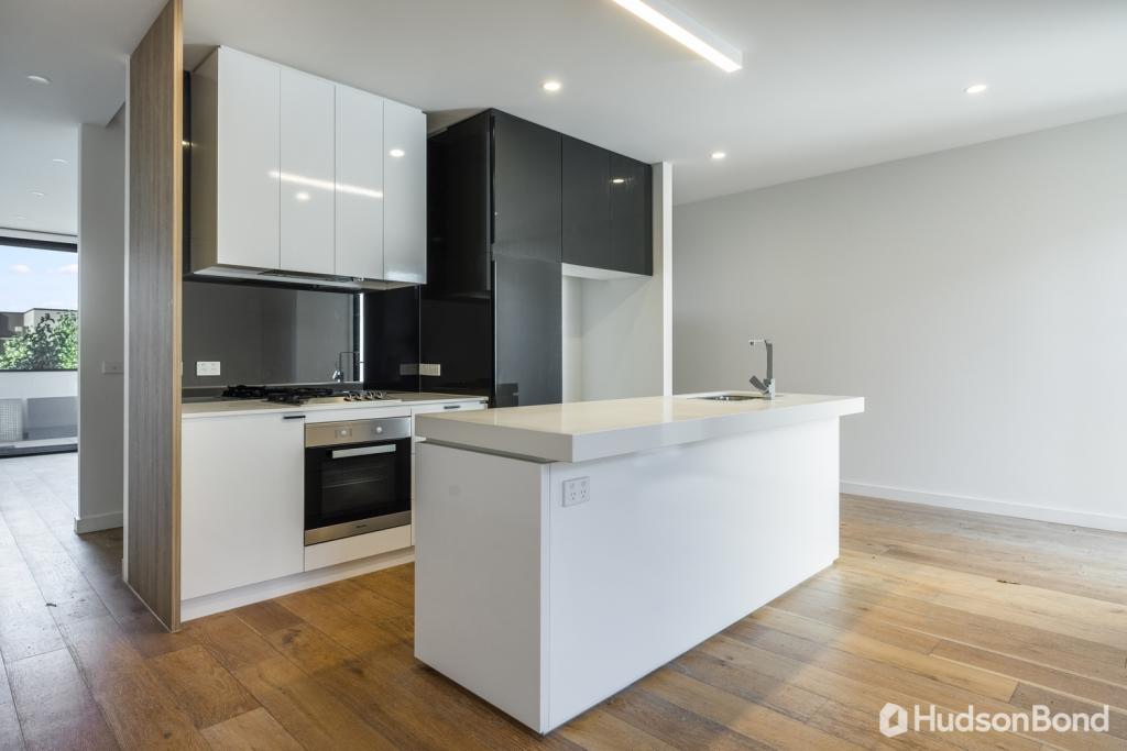 64 Harvest Ct, Doncaster, VIC 3108