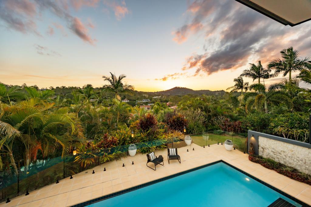 33 Nolan Rise, Brookfield, QLD 4069