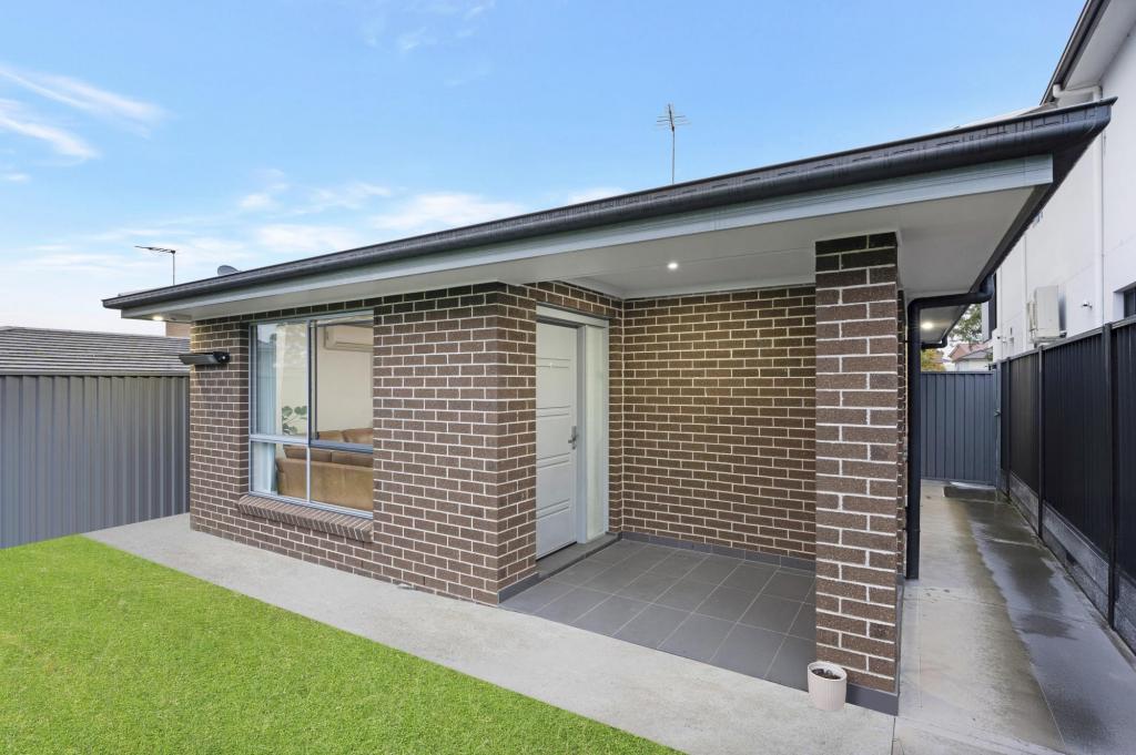 86a Mccarthy St, Fairfield West, NSW 2165