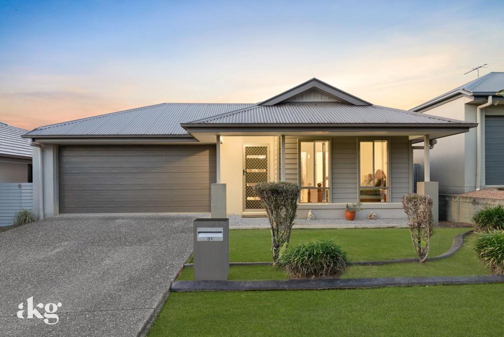 31 Arnaldo Ave, Augustine Heights, QLD 4300