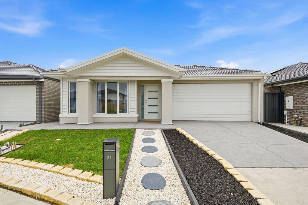 21 Vizzini St, Cranbourne East, VIC 3977