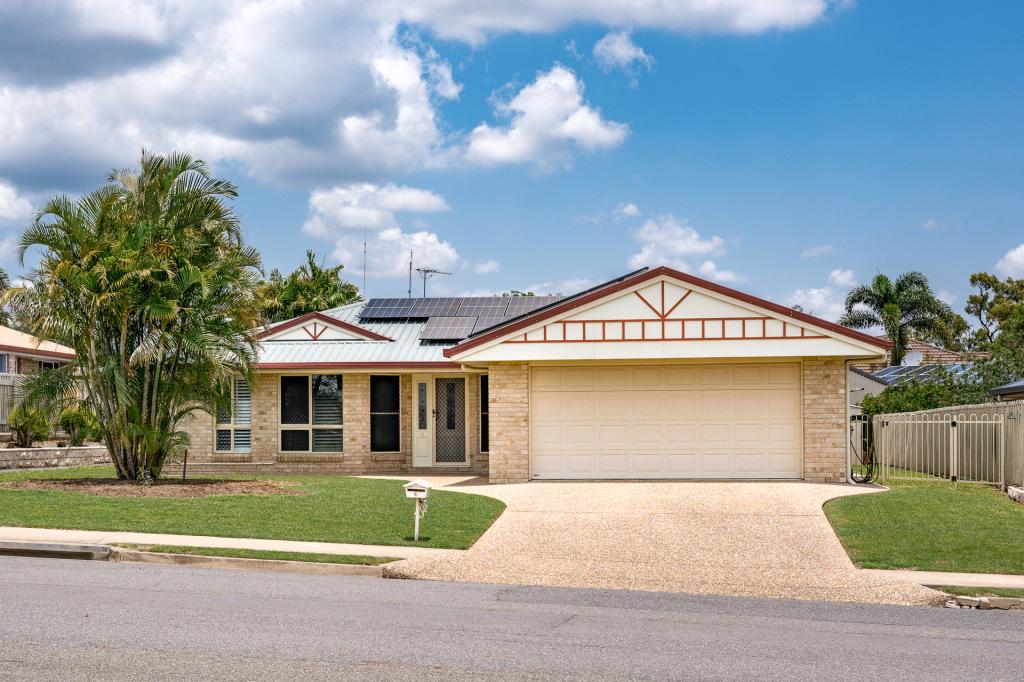 4 Nagle Dr, Norman Gardens, QLD 4701