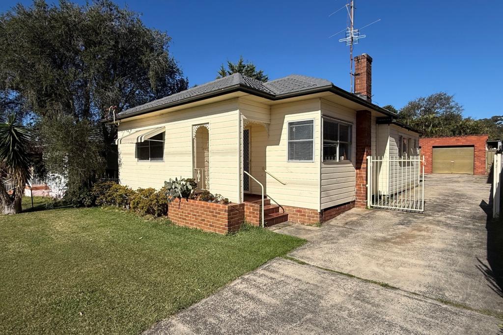 35 Cabbage Tree Lane, Fairy Meadow, NSW 2519