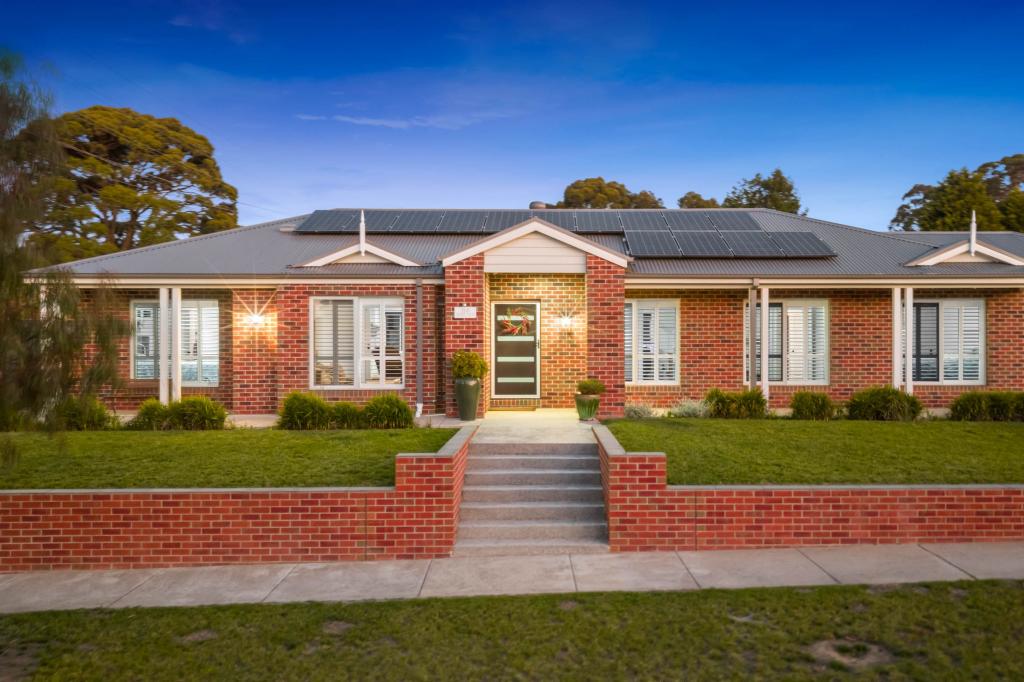 84 Gracefield Rd, Brown Hill, VIC 3350