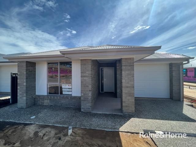 13 Lynch St, Evanston Gardens, SA 5116