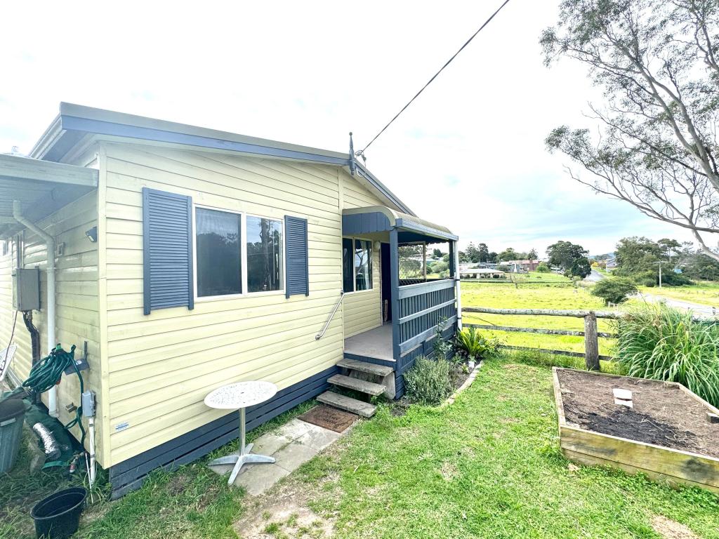 101 Hawdon St, Moruya, NSW 2537