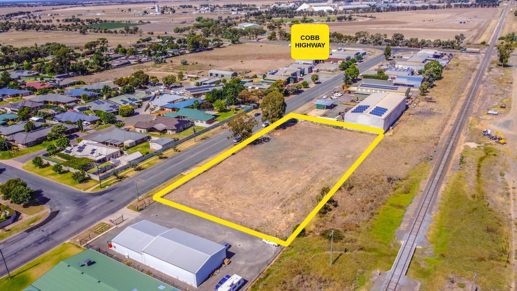 137-143 Napier St, Deniliquin, NSW 2710