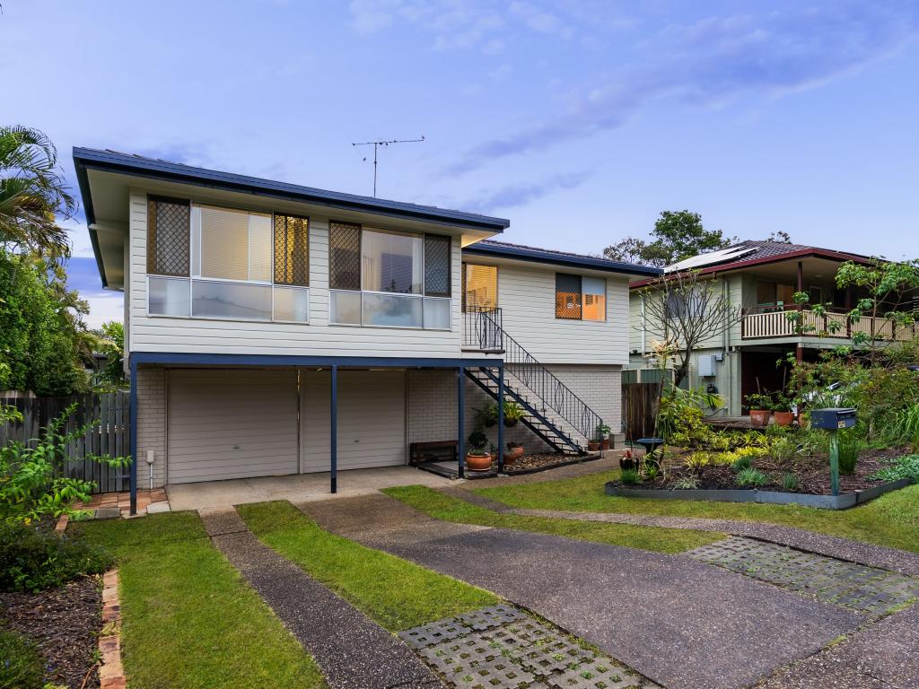 7 Avenell St, Wishart, QLD 4122