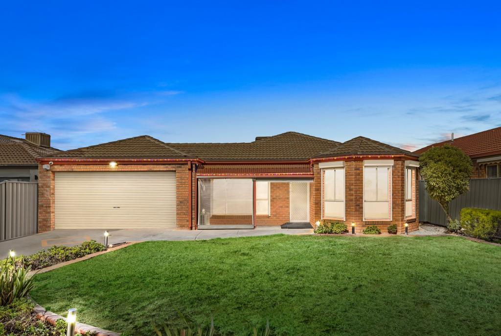 10 Darling Pl, Manor Lakes, VIC 3024