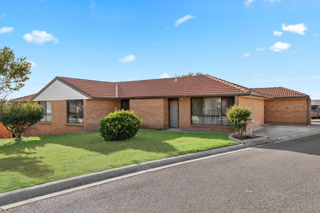 VILLA 24 VILLAGE HIGH RD, GOULBURN, NSW 2580