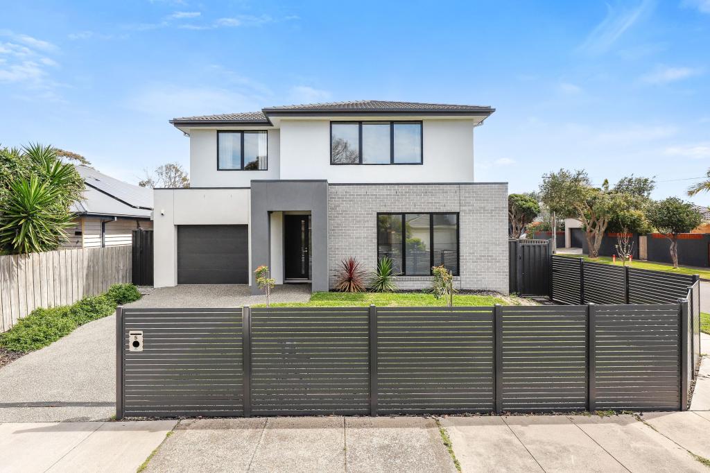 5 Regent Pde, Cheltenham, VIC 3192