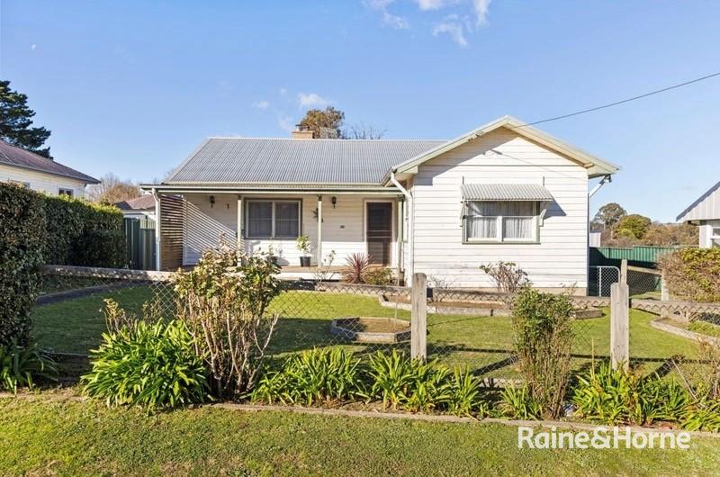 39 Ryrie St, Braidwood, NSW 2622