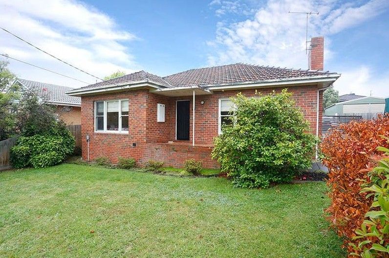 21 SIMPSON DR, MOUNT WAVERLEY, VIC 3149