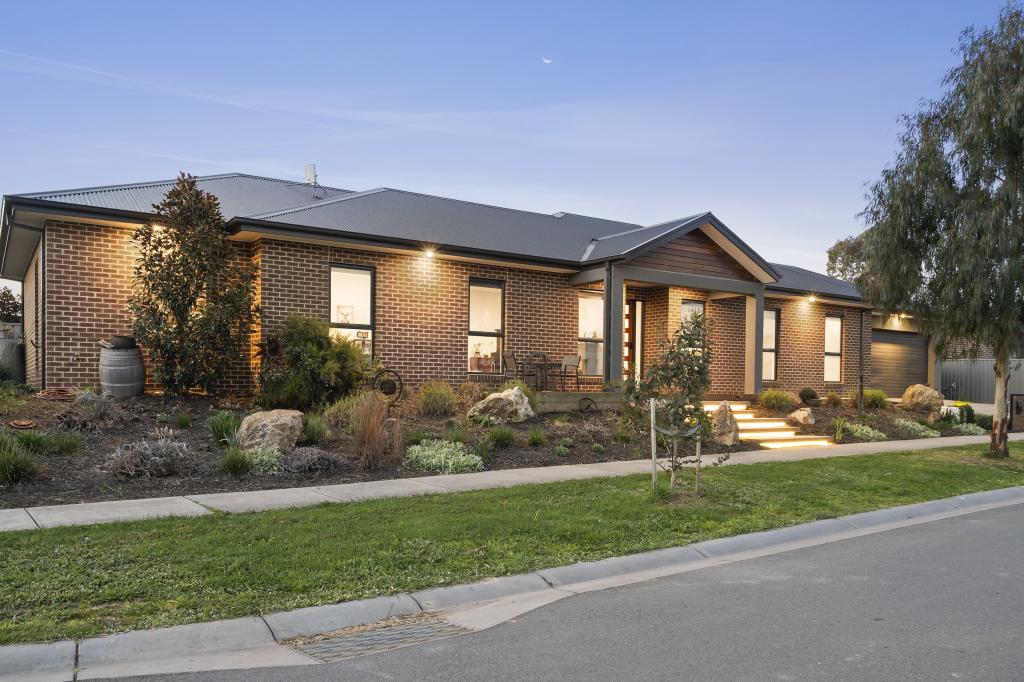 40 Redgum Dr, Mansfield, VIC 3722