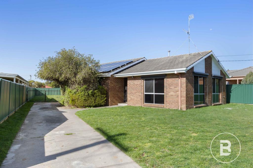 51 Mcnulty Dr, Wendouree, VIC 3355