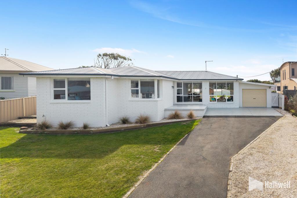 7 Susan St, Turners Beach, TAS 7315