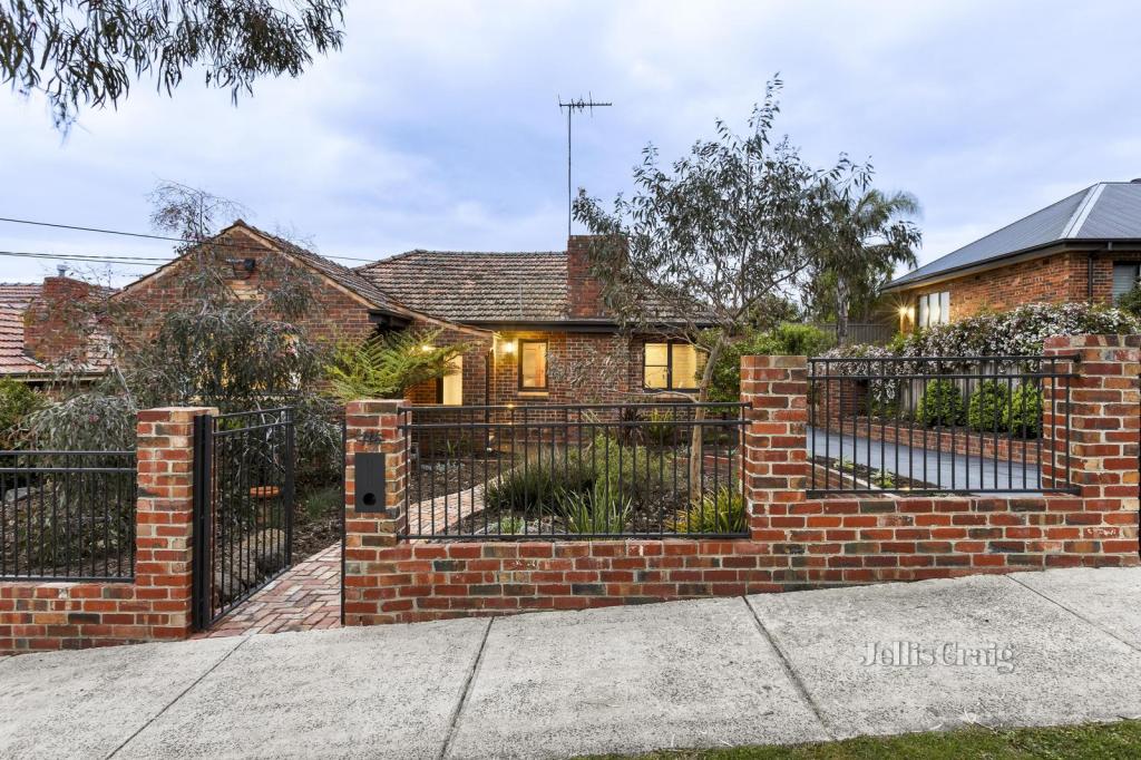 116 RENNIE ST, THORNBURY, VIC 3071