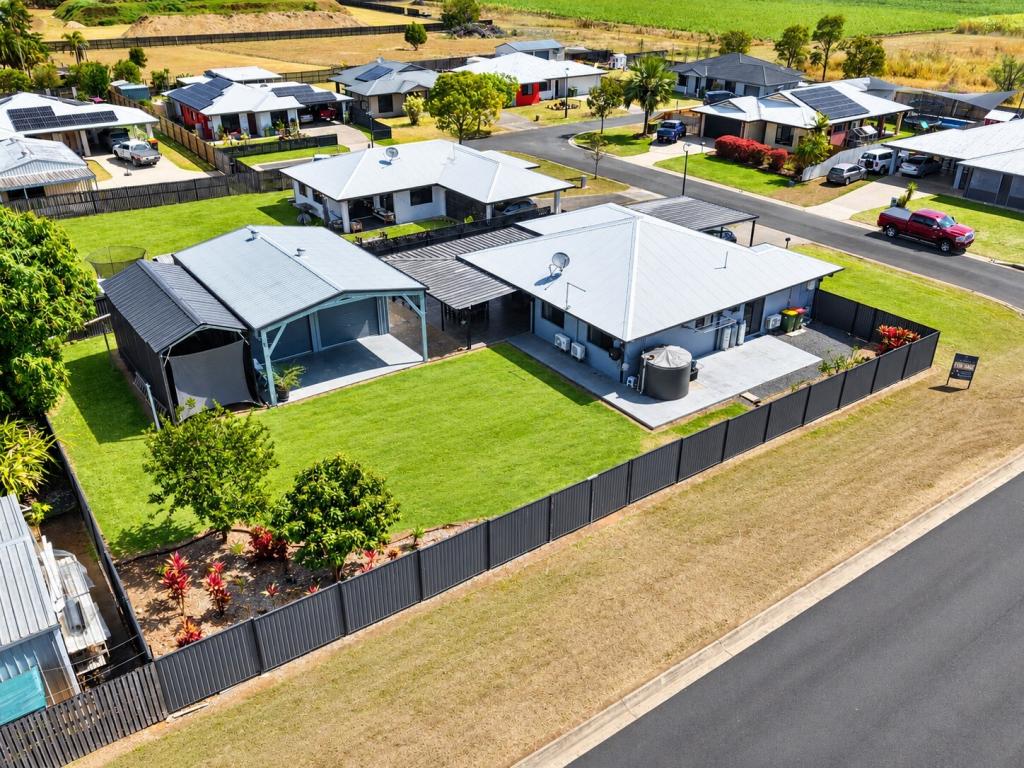 1 CLARK PL, MARIAN, QLD 4753