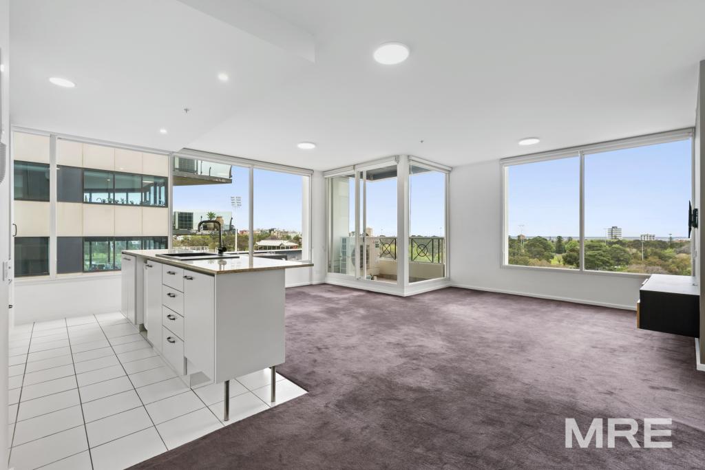 804/82 Queens Rd, Melbourne, VIC 3004