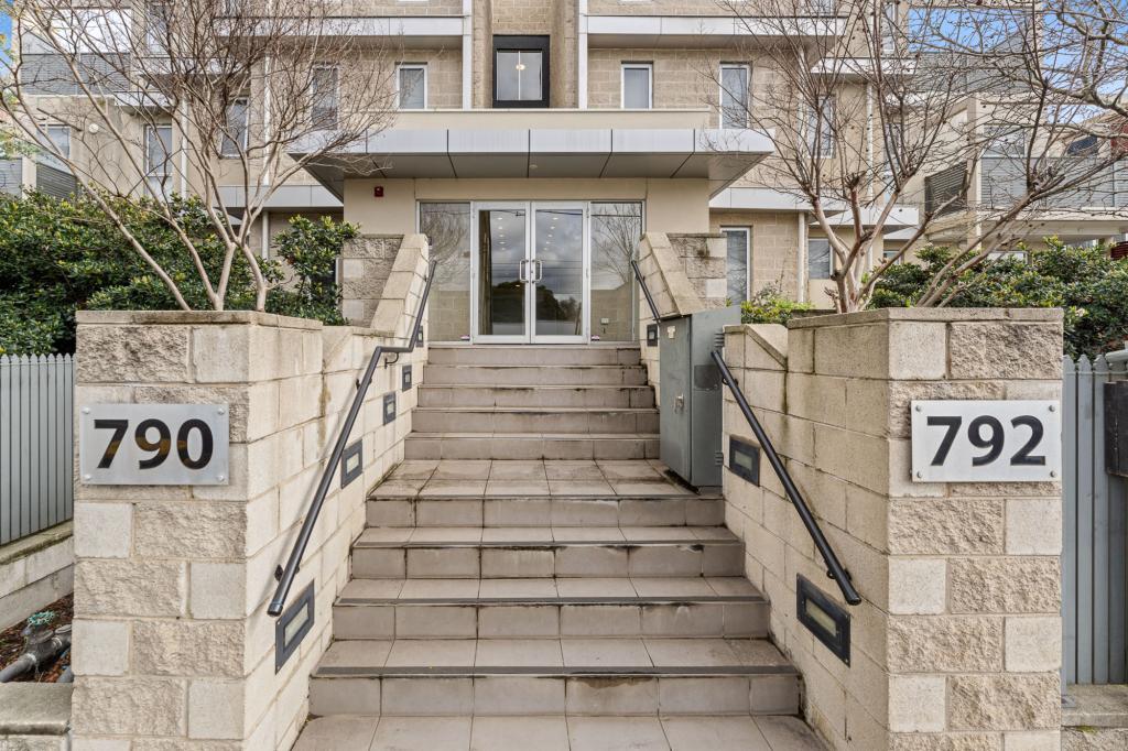 13/790 Warrigal Rd, Malvern East, VIC 3145