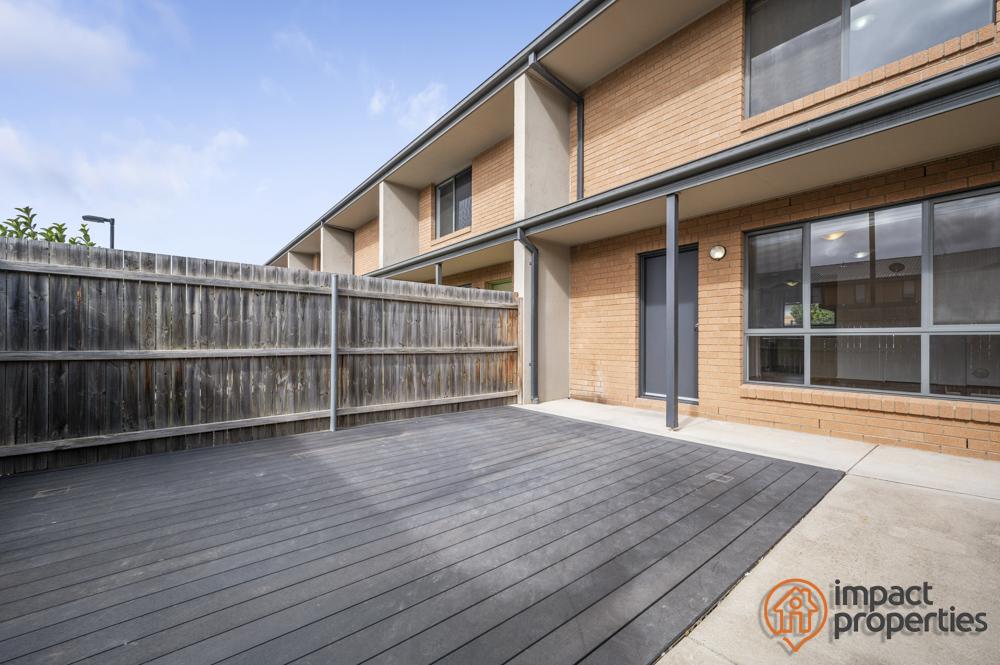 8/141 Mapleton Ave, Harrison, ACT 2914